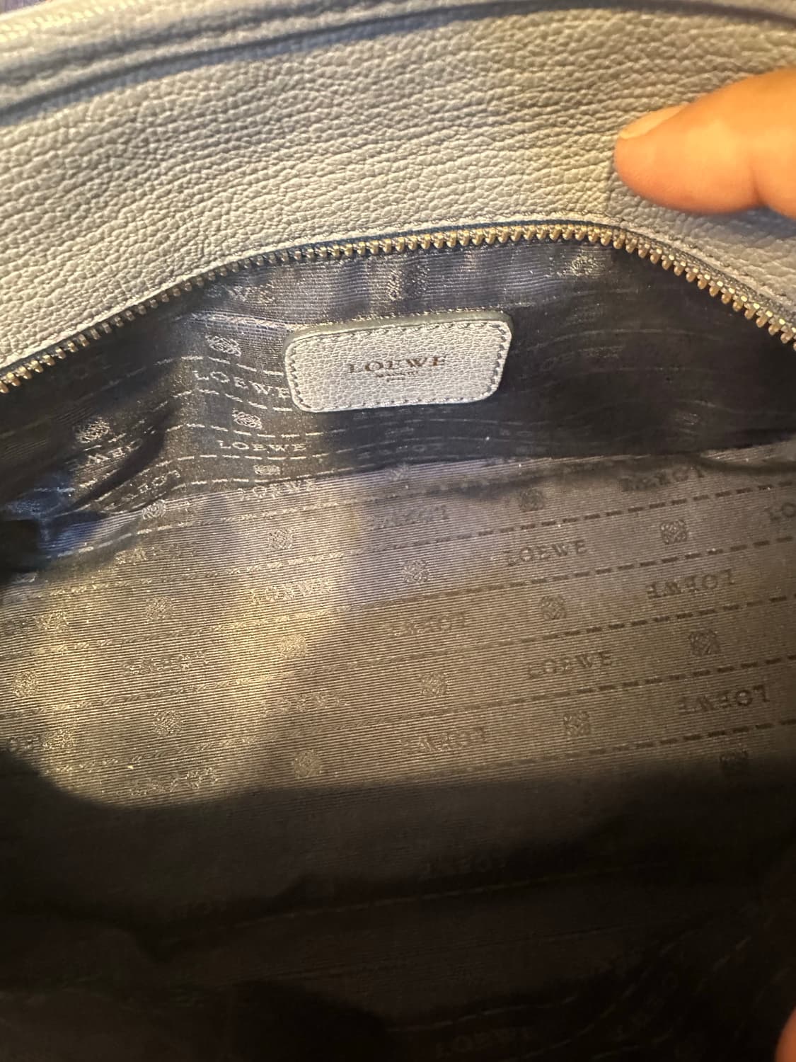 로에베 아마조나 그레이 가방 상품이미지5