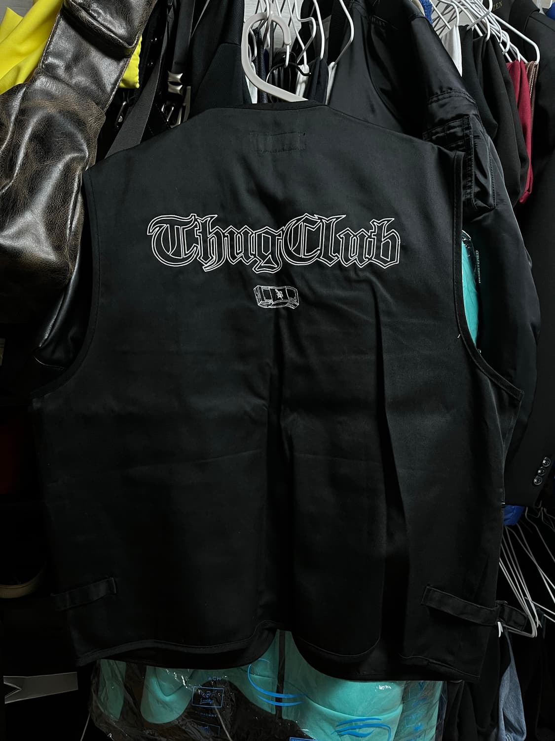 떠그클럽 초판 조끼 판매 상품이미지2