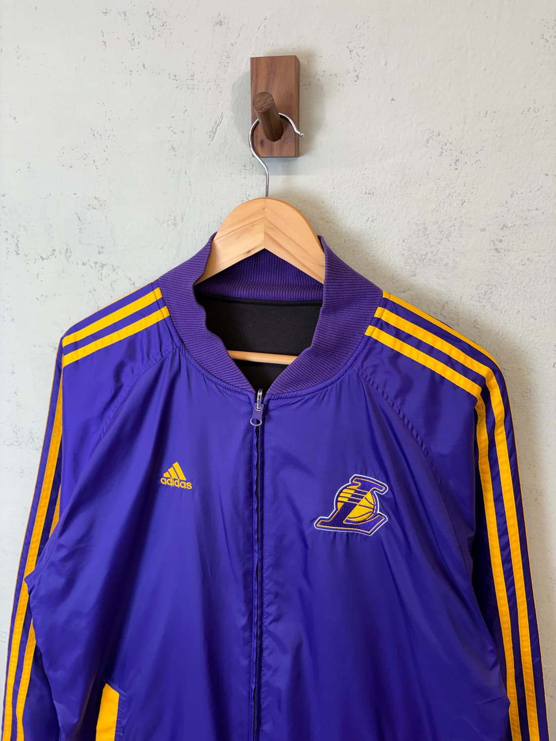 아디다스 NBA 레이커스 리버시블 자켓 상품이미지5