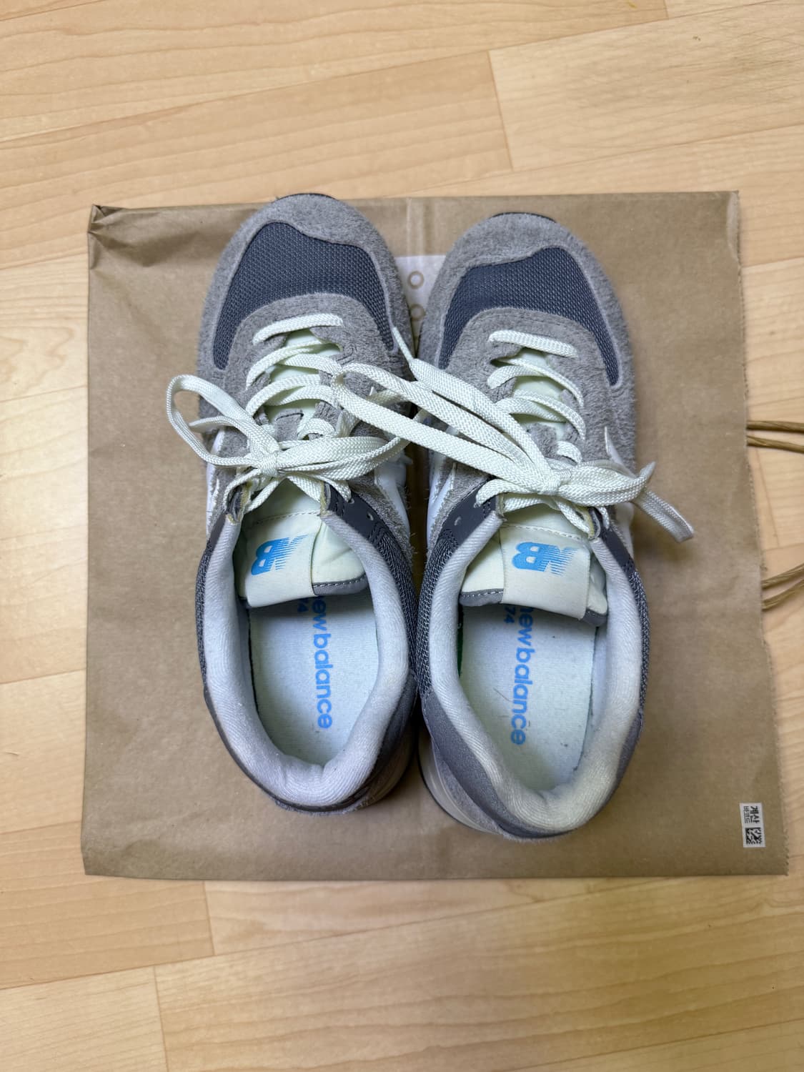 뉴발란스 574 헤리티지 그레이 상품이미지1