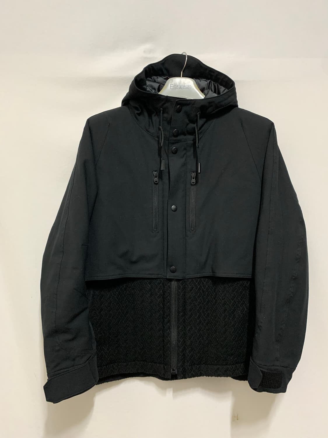 화이트마운티니어링 울 도킹 바람막이 상품이미지1