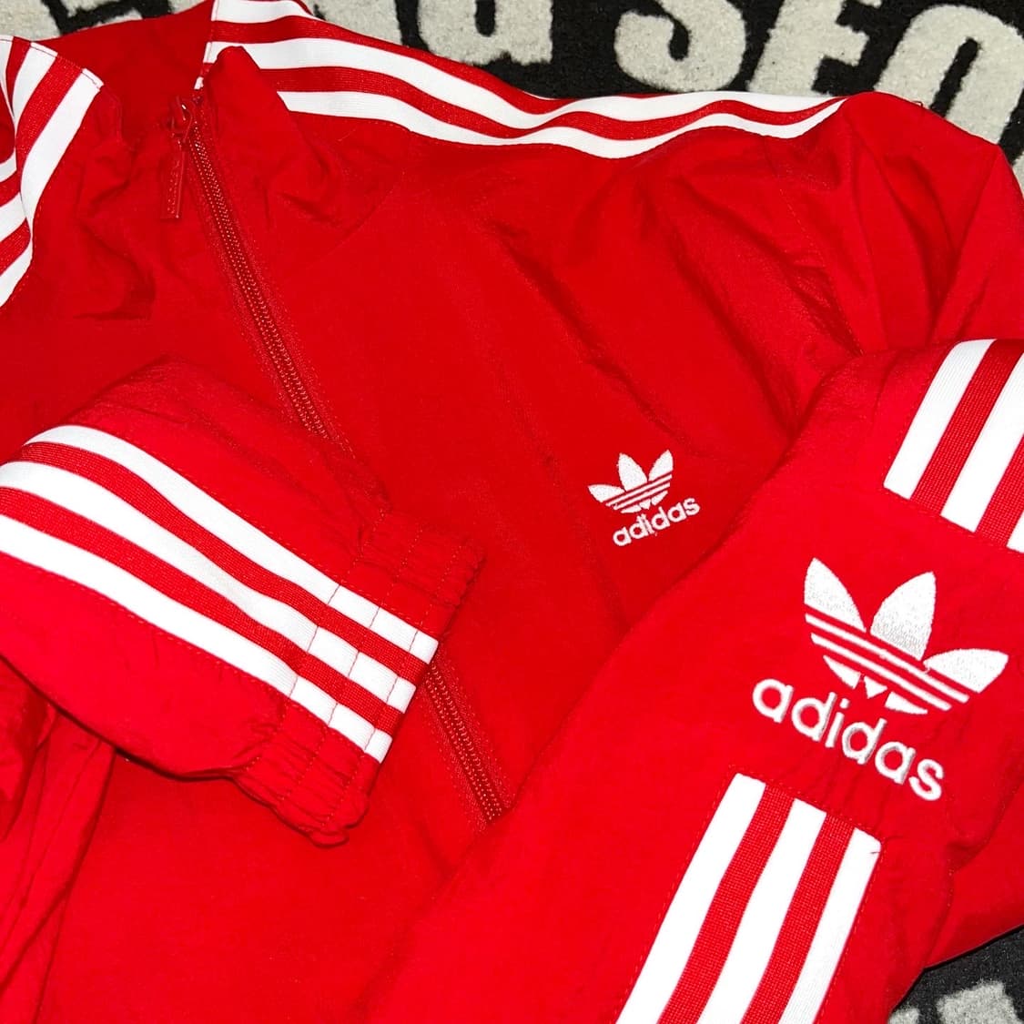 Adidas Firebird Windbreaker 상품이미지1