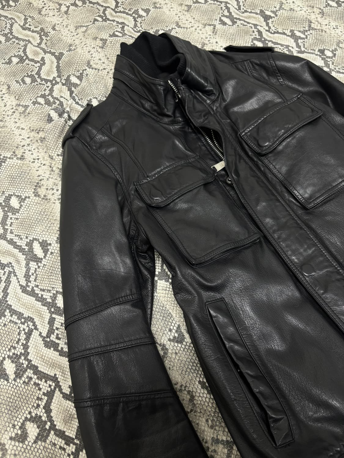 [Codes Combine]GOAT Skin Multi Pocket Le 상품이미지8