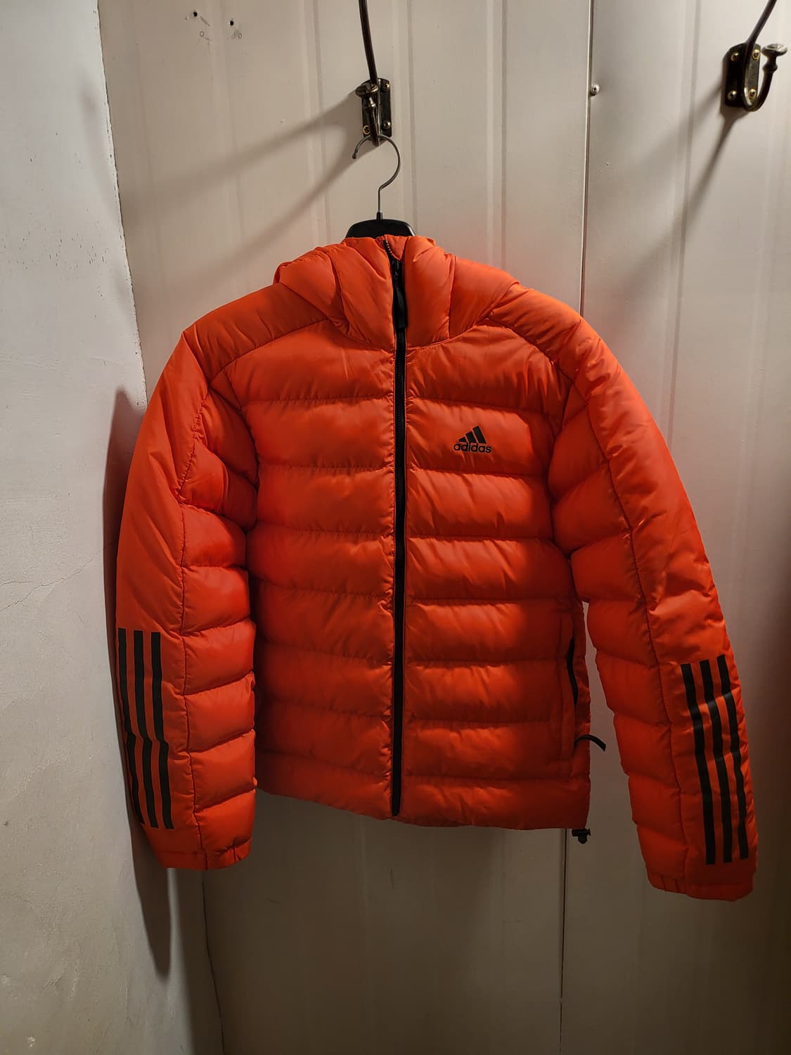 아디다스 삼선 경량 후드 경량패딩 상품이미지1