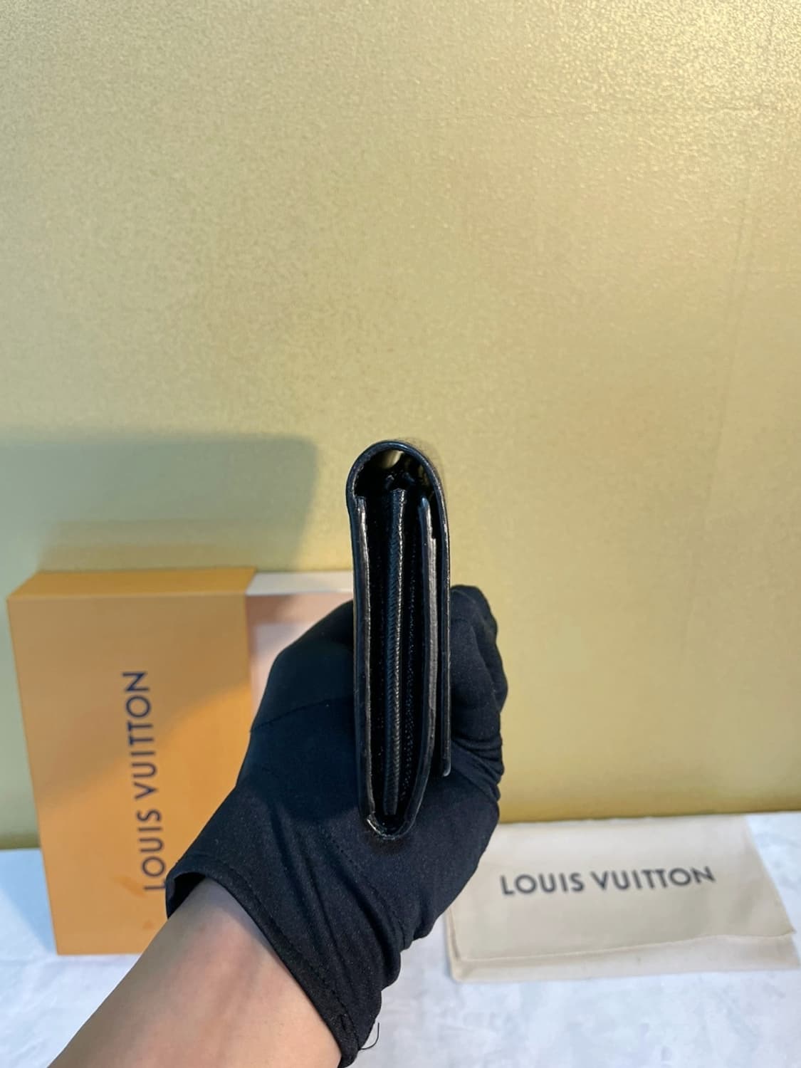 루이비통 블랙 에삐 루이즈 월릿 장지갑  상품이미지5