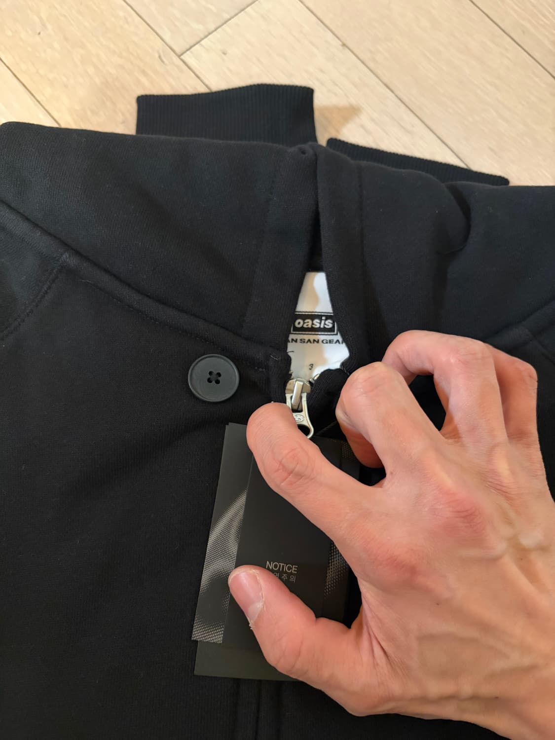 산산기어 오아시스 콜라보 후드집업 블랙 3사이즈 상품이미지4