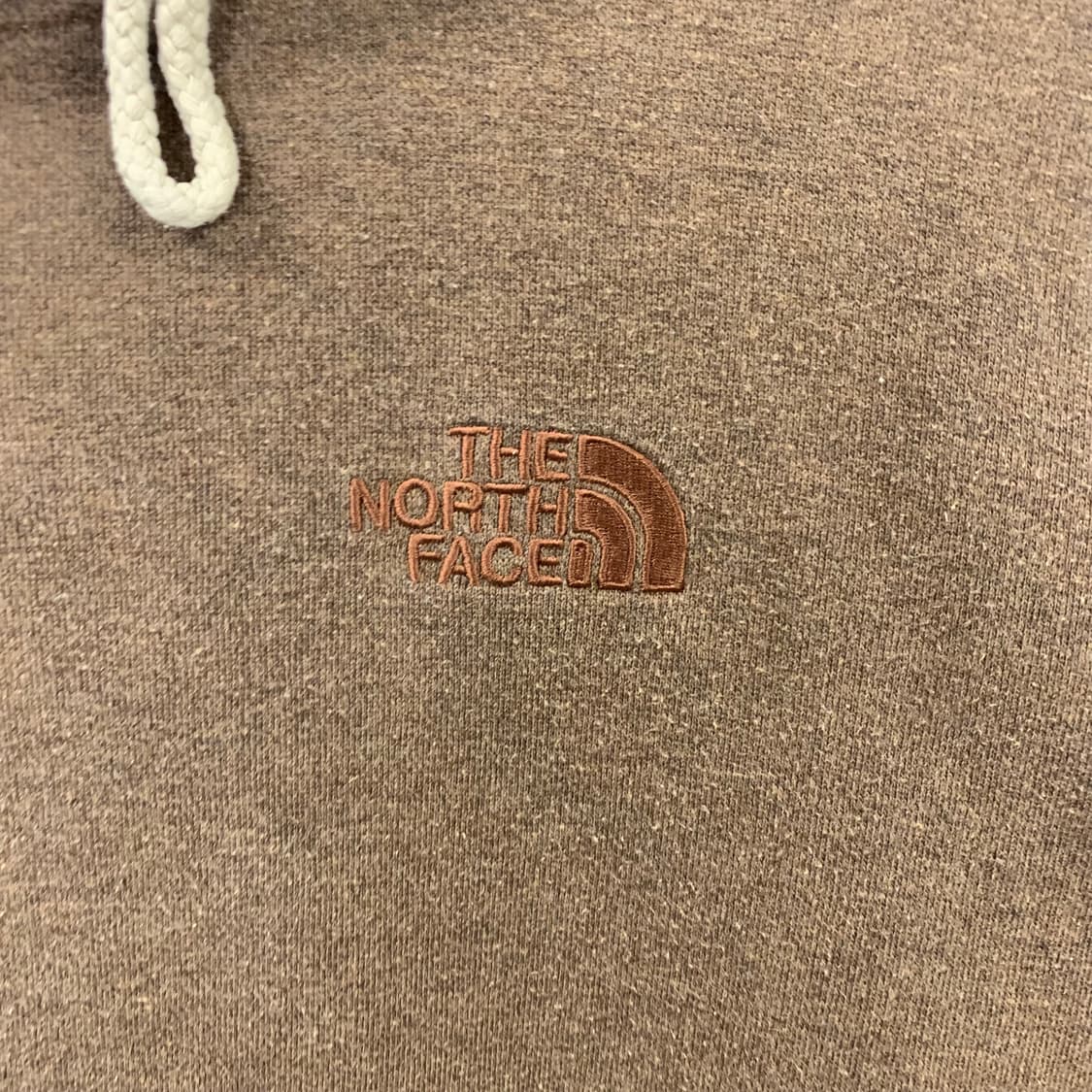 노스페이스 자수로고 브라운 더플 후드티 상품이미지4