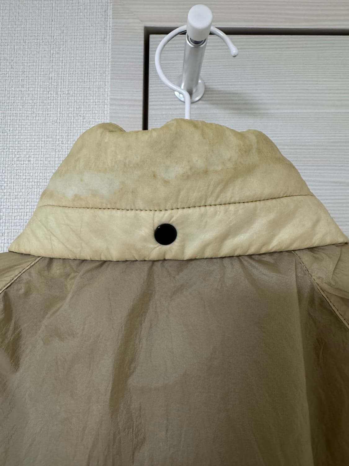 스톤아일랜드 X 나이키 윈드러너 베이지 상품이미지7