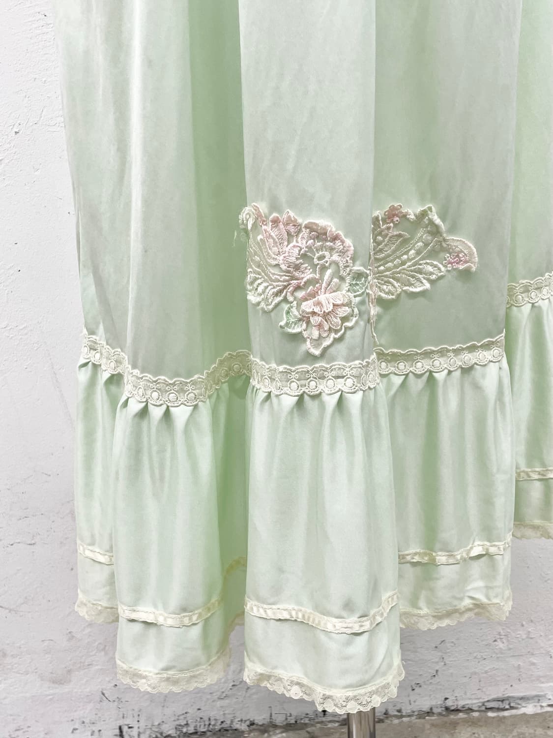 페어리 실키 레이스 자수 원피스 상품이미지4