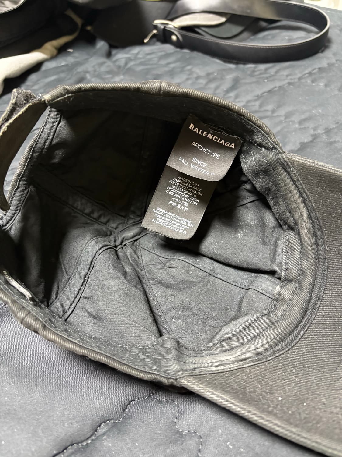 발렌시아가 볼캡 상품이미지4