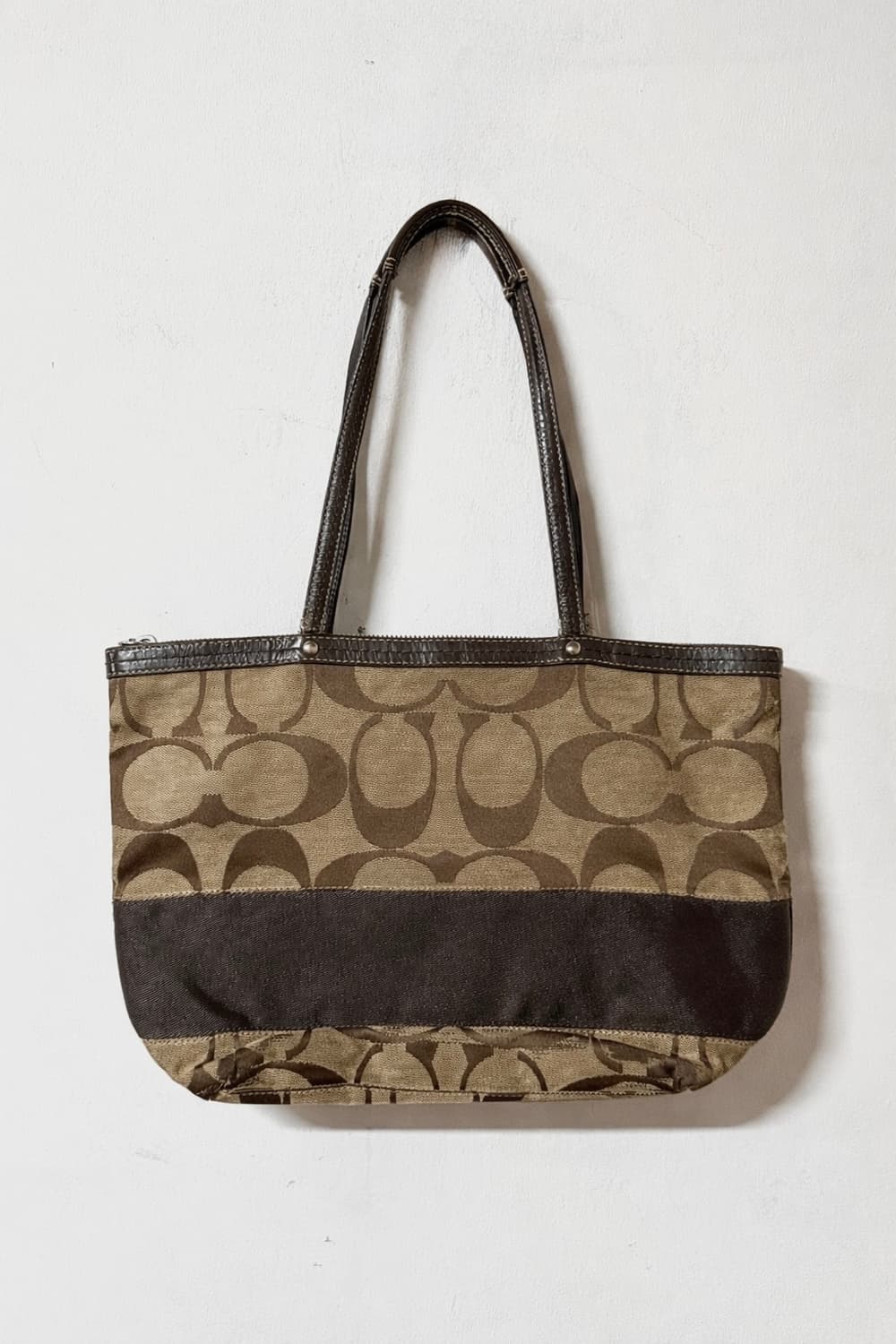 코치 시그니처 자카드 y2k 숄더 토트백 브라운 베이지 상품이미지3