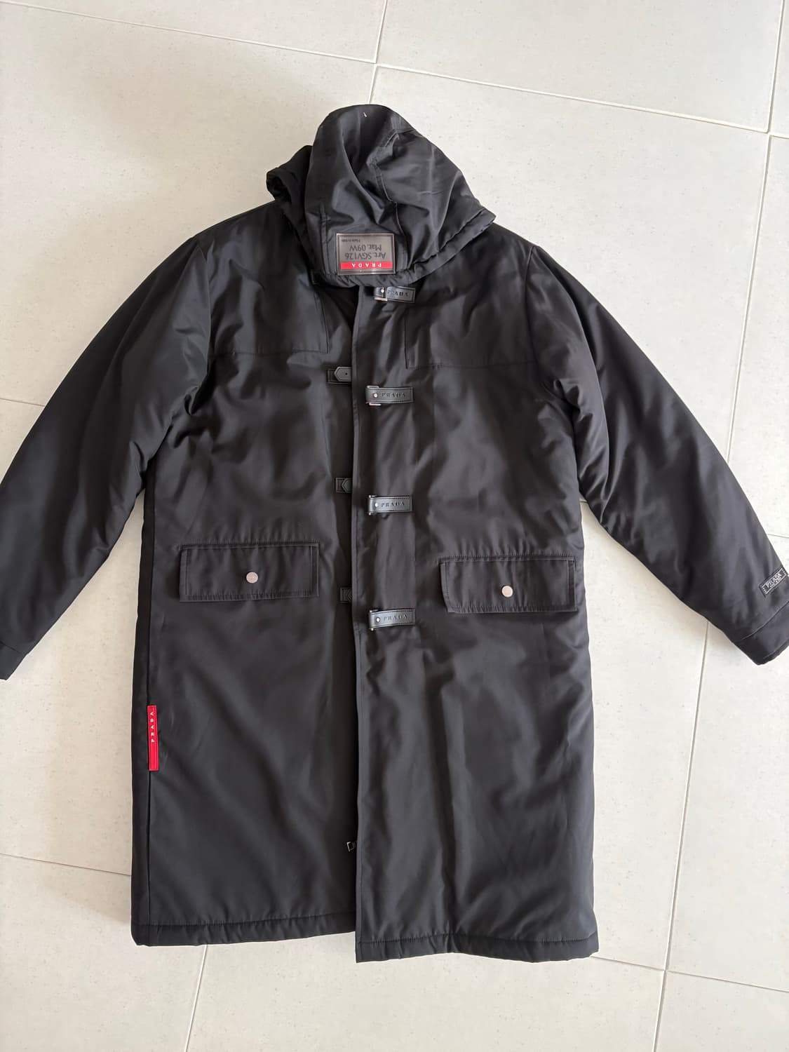 프라다 스포츠 롱패딩 상품이미지1