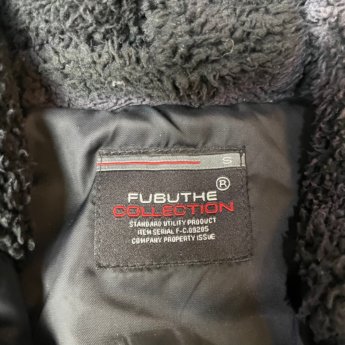 FUBU 금장 로고 블랙 푸퍼 자켓 S 상품이미지4