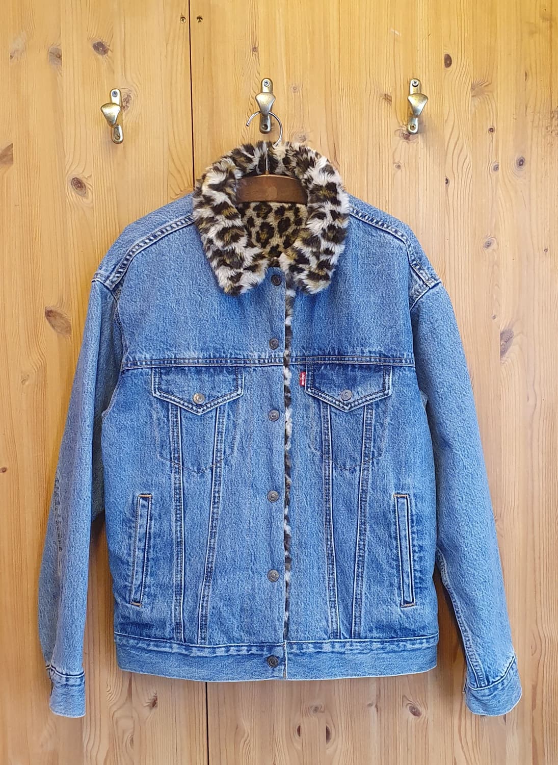 77.리바이스 레오파드 양털자켓 상품이미지2