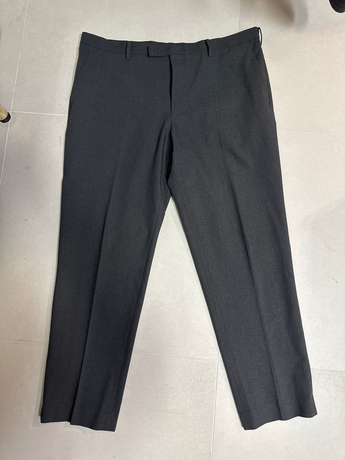 유니클로 감탄팬츠 다크그레이 100cm 기장 76 상품이미지1