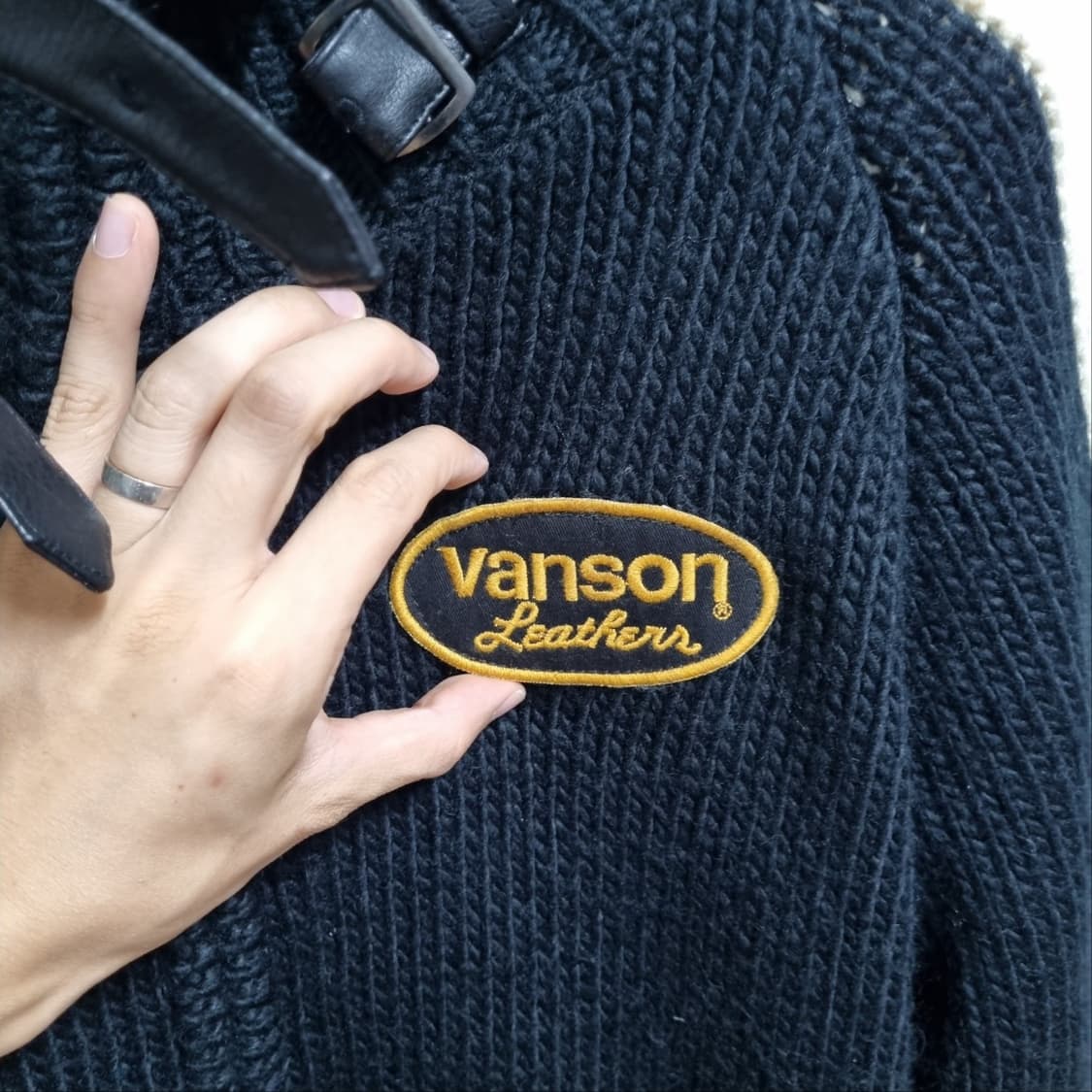 ( XL ) 밴슨 VANSON 밴슨 스컬 코위찬 니트 집업 상품이미지2