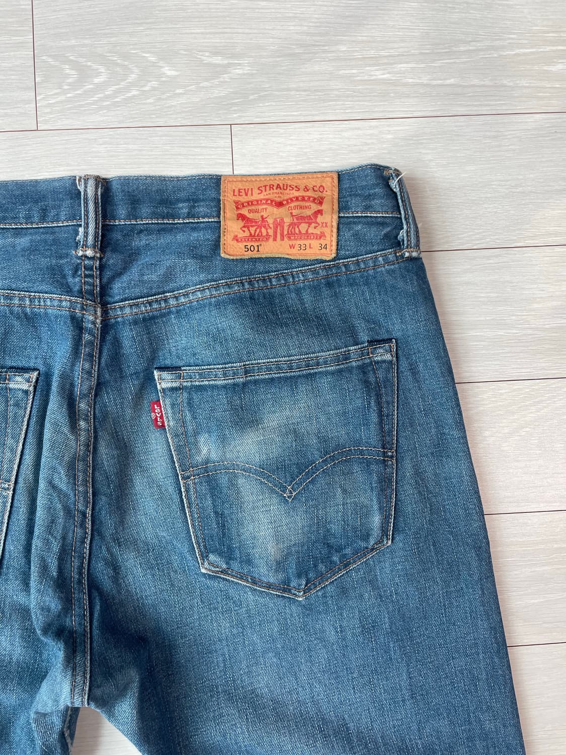 리바이스 501 데님 팬츠 (중청) 상품이미지3