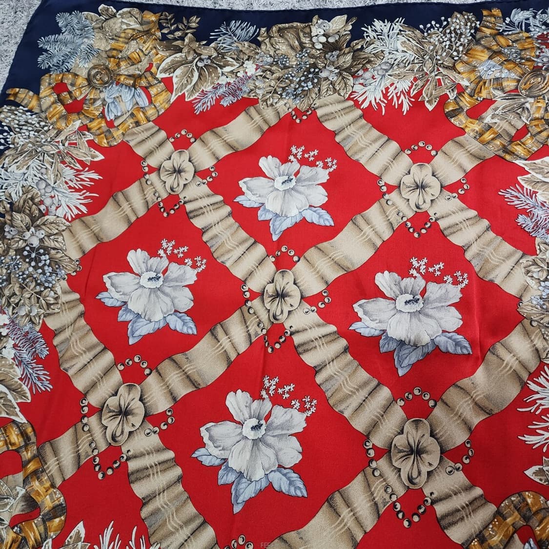 디올 실크 스카프 상품이미지3