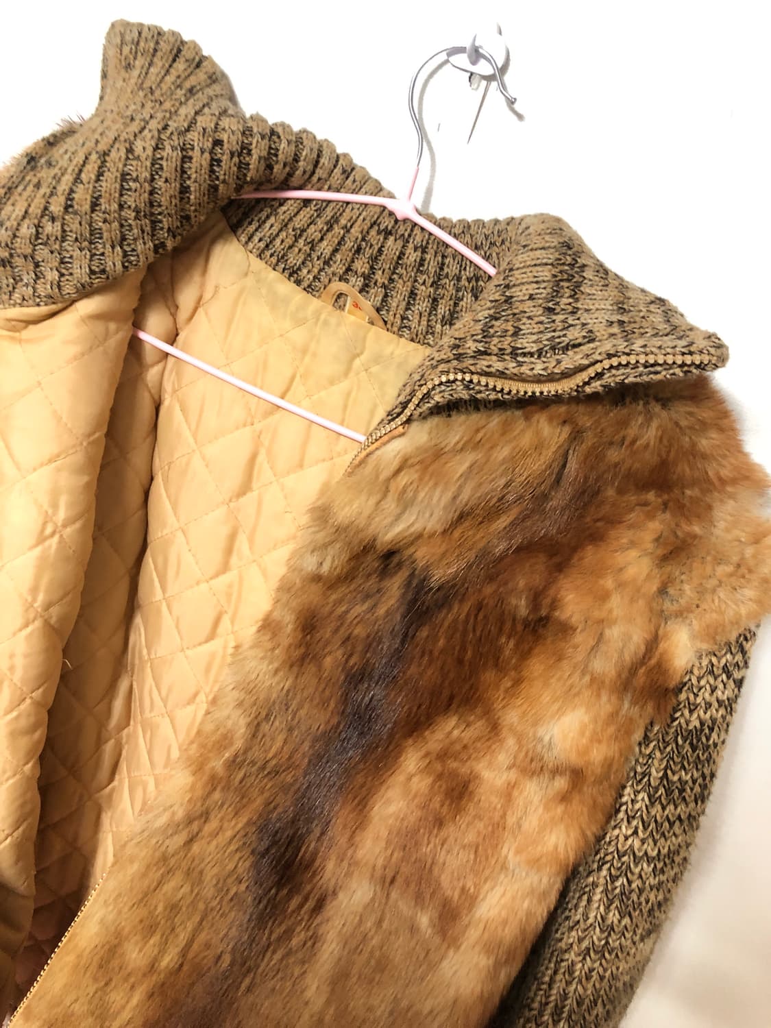 Brown Fur Detail Kintted Zip-up  상품이미지4