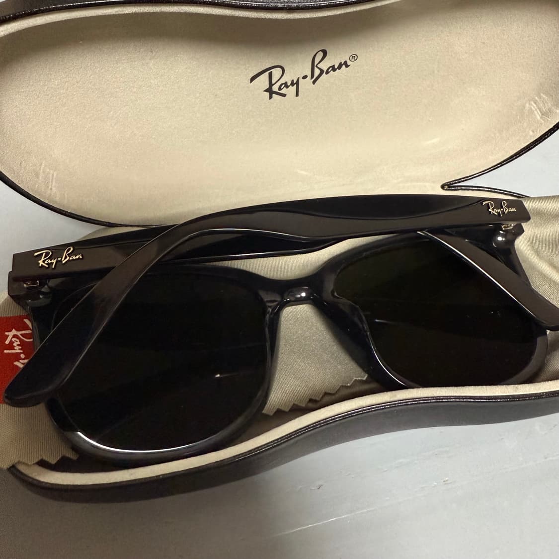 레이벤 선글라스 블랙 상품이미지4