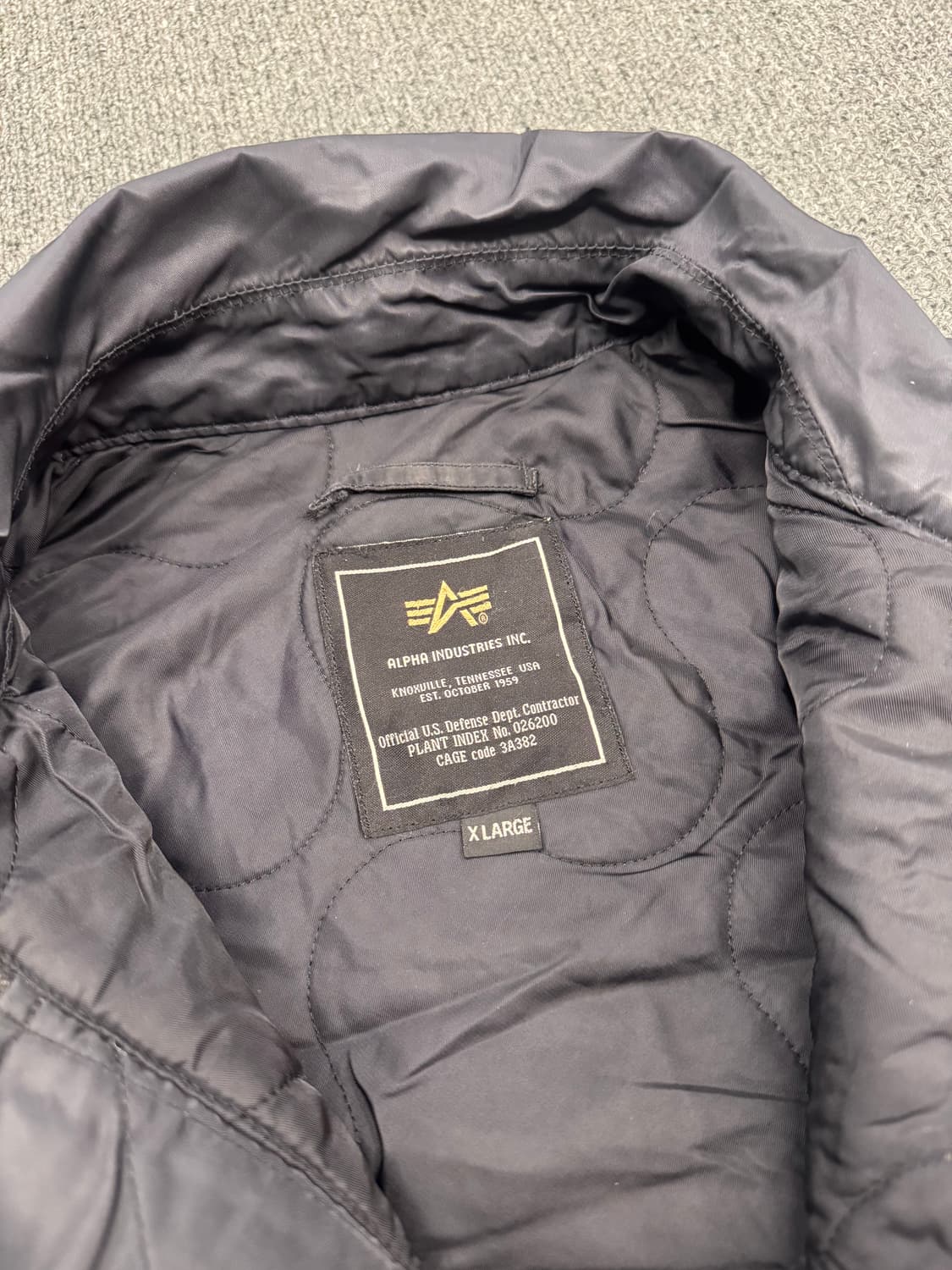 알파 인더스트리 빈팉지 MA-1 블랙 항공점퍼 상품이미지4