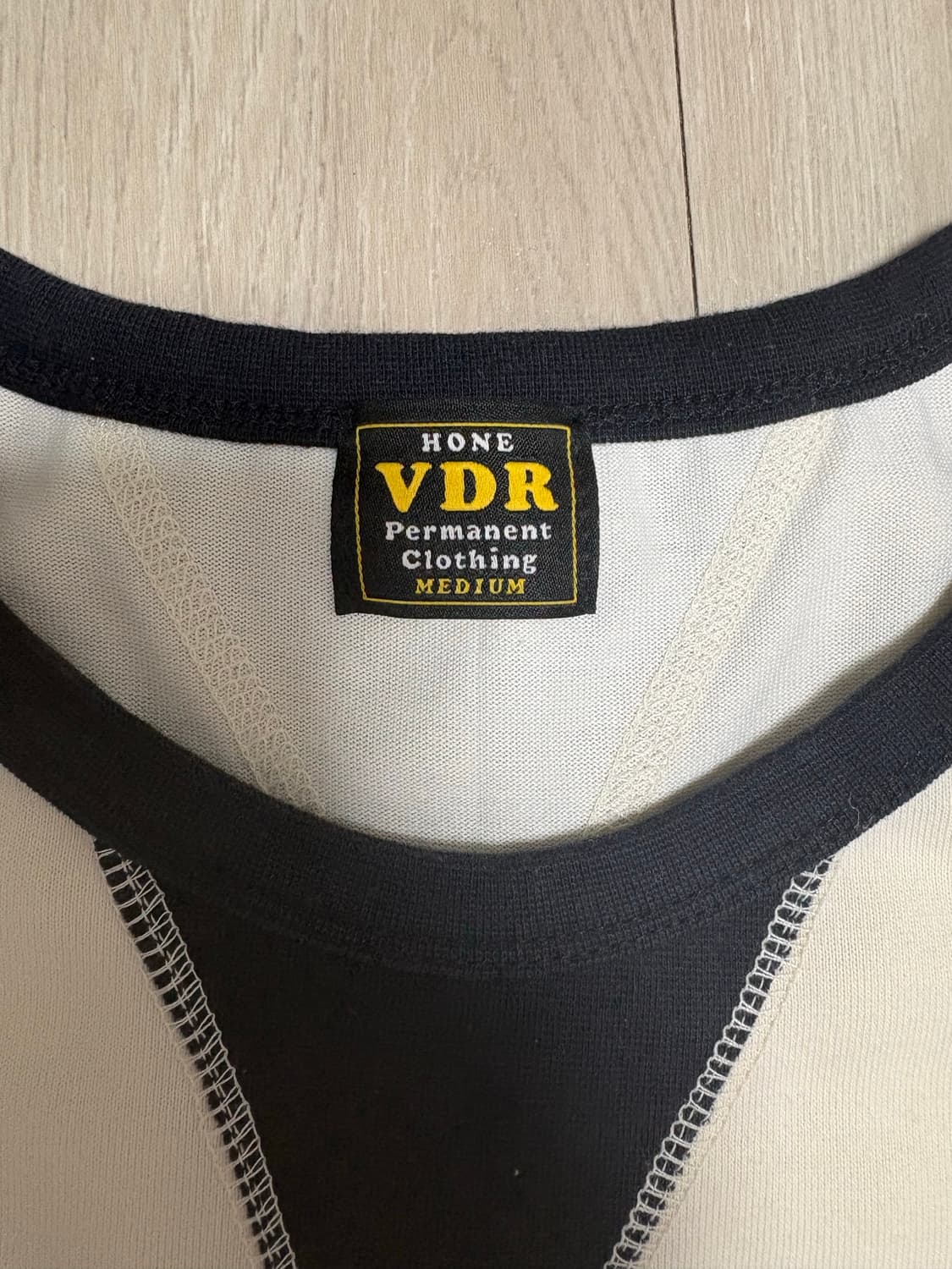 비디알 DOUBLE V 2TONE SLEEVE 상품이미지2