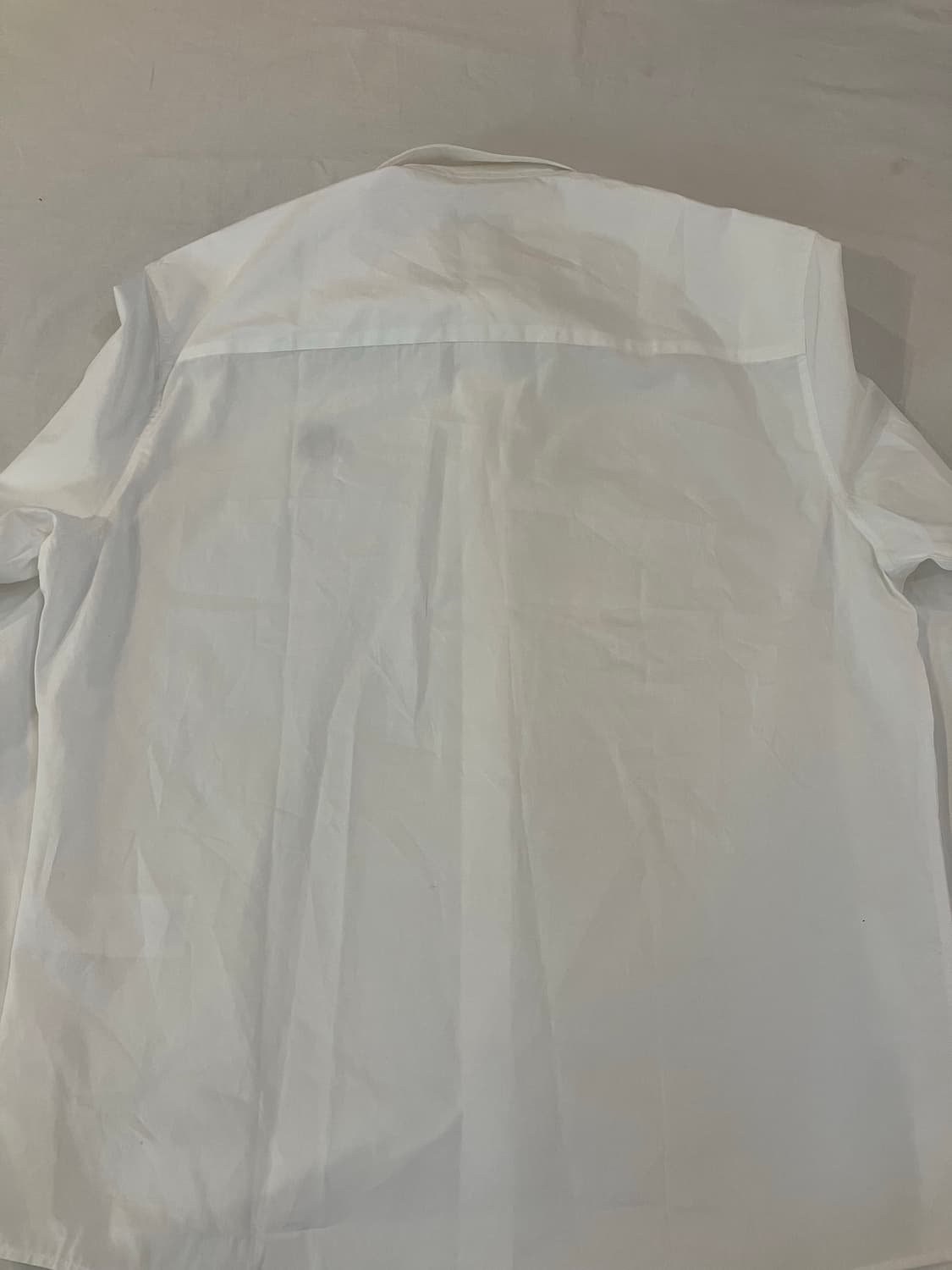 24FW 메종키츠네 볼드 폭스헤드 화이트 셔츠 상품이미지4