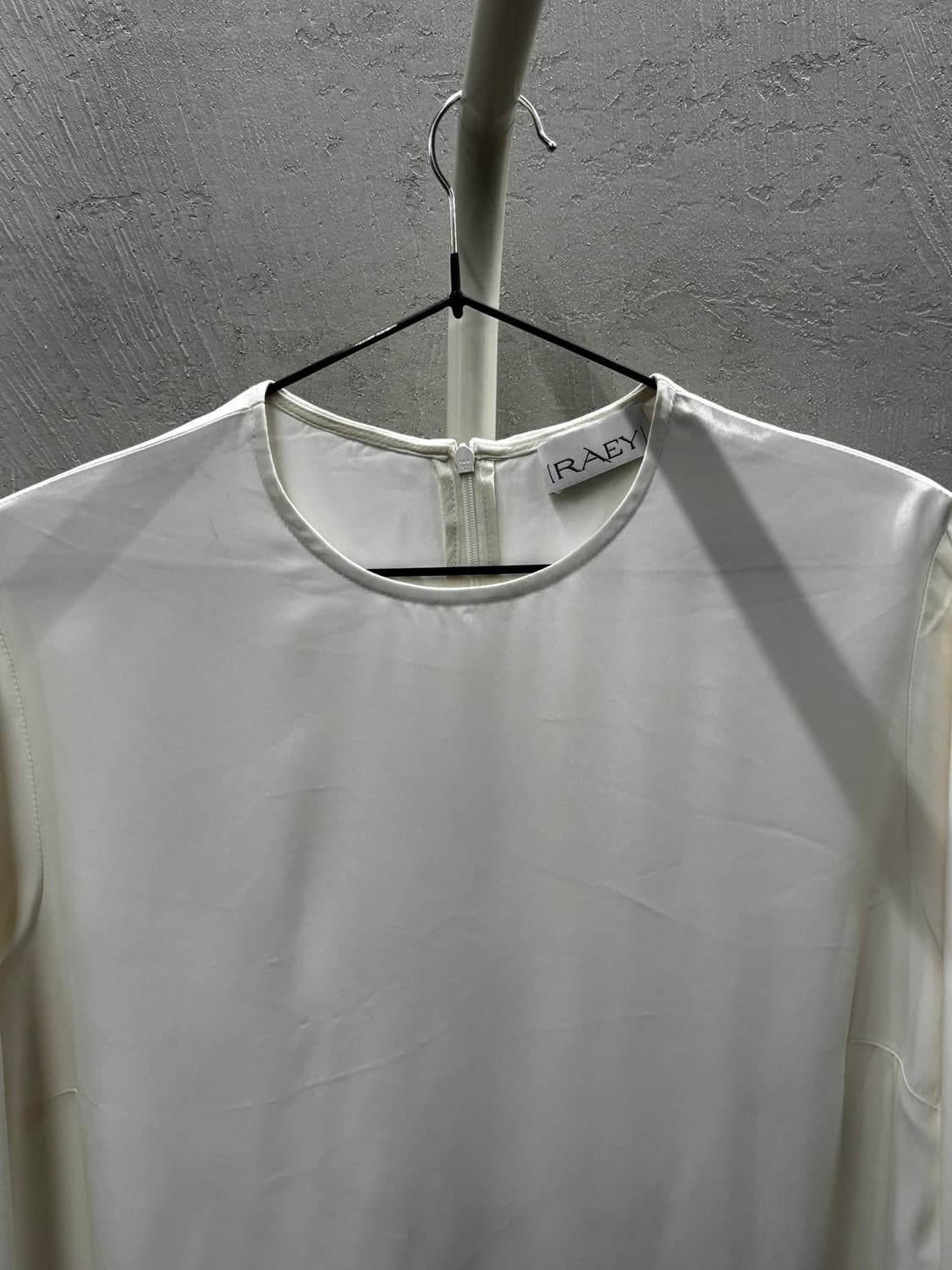 RAEY 미니멀 슬리브 원피스 상품이미지3