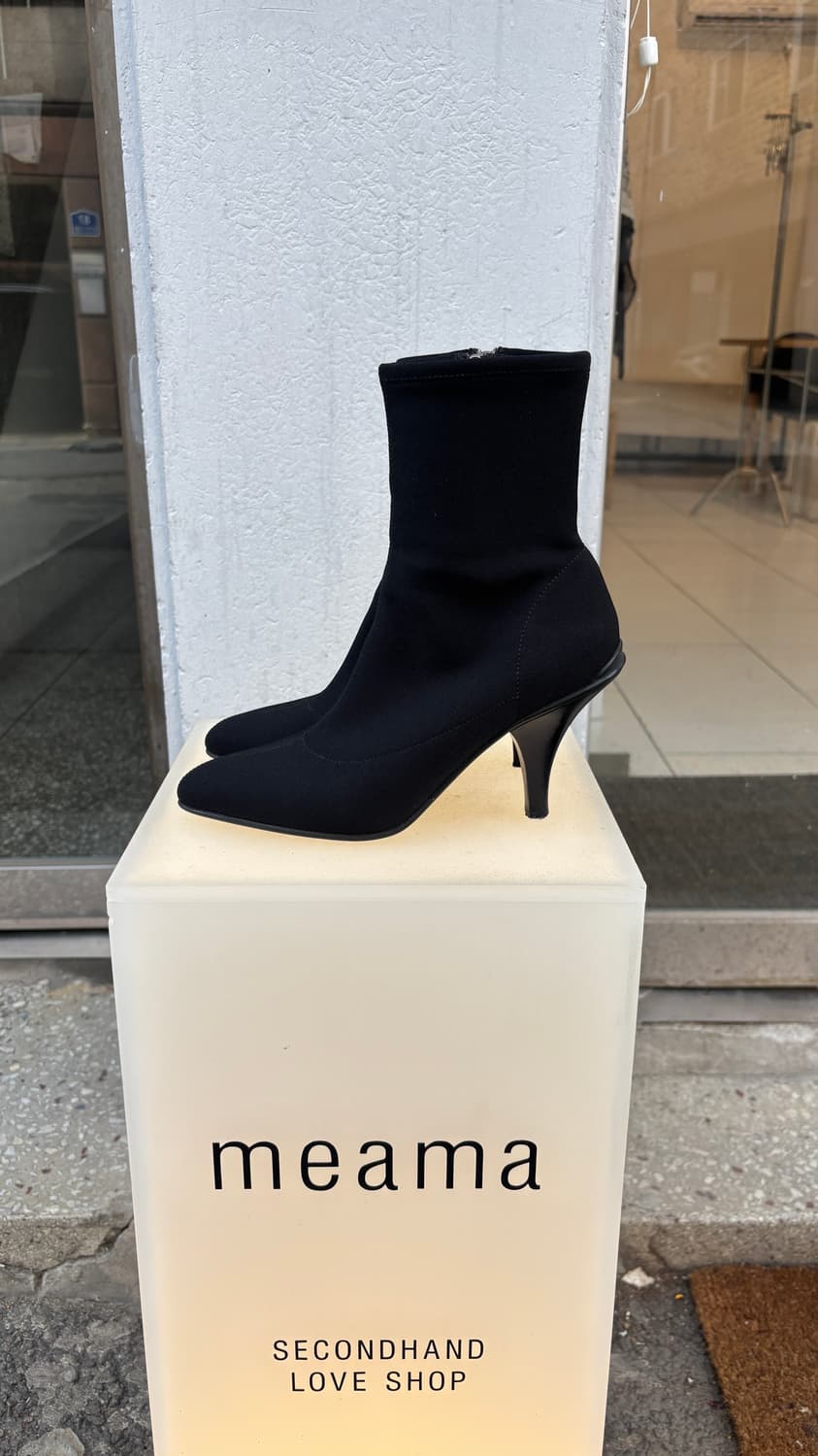 PRADA stretch ankle boots 상품이미지3