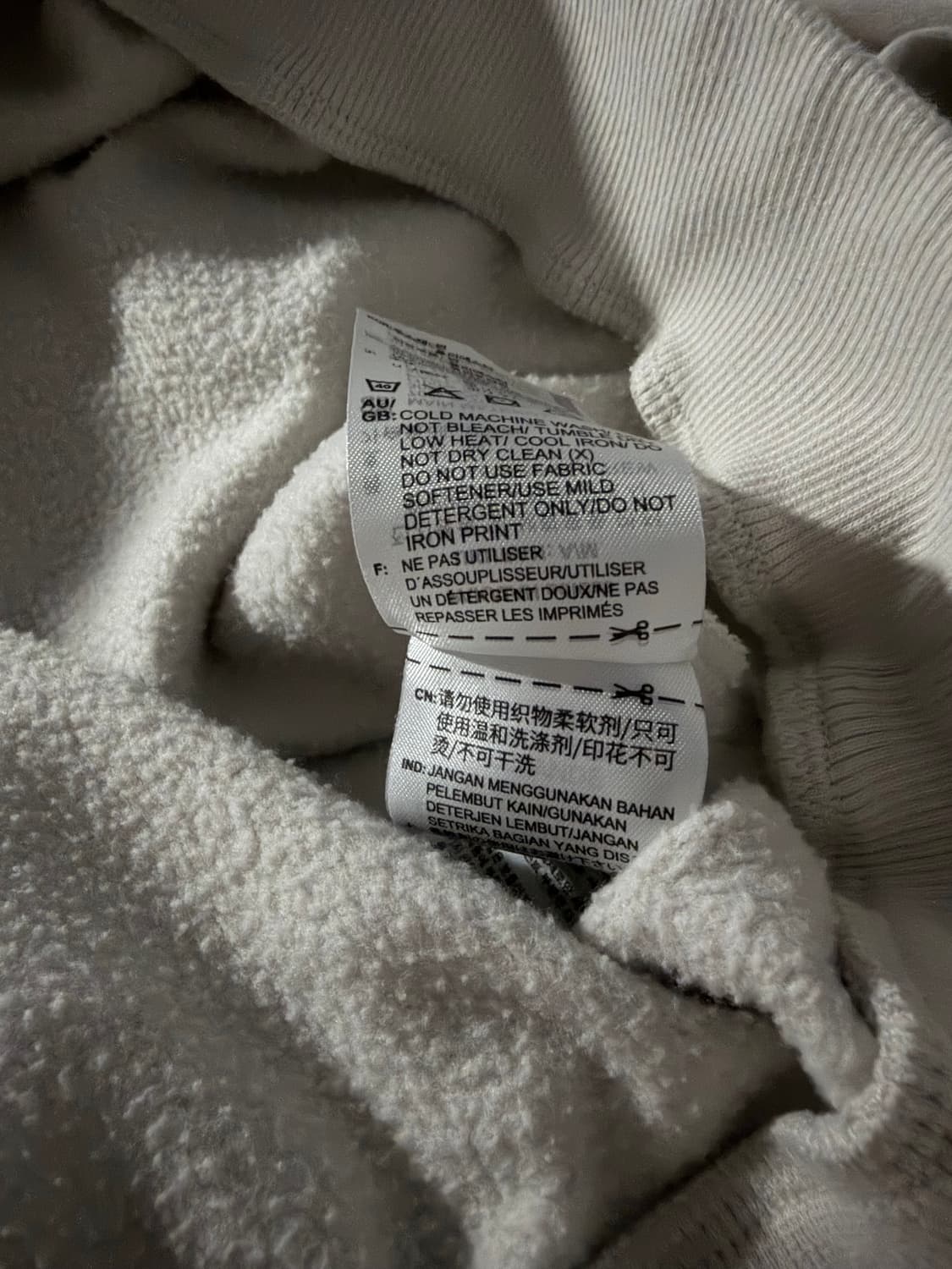 아디다스 맨투맨 HOUSE OF TIRO 플리스 스웨트셔츠 상품이미지4