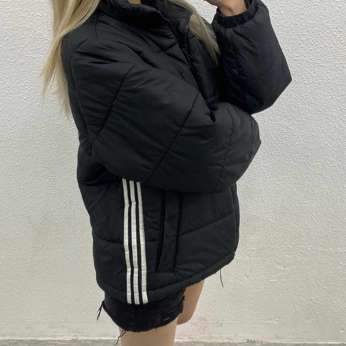 아디다스 화이트라인 블랙 패딩 M 상품이미지2