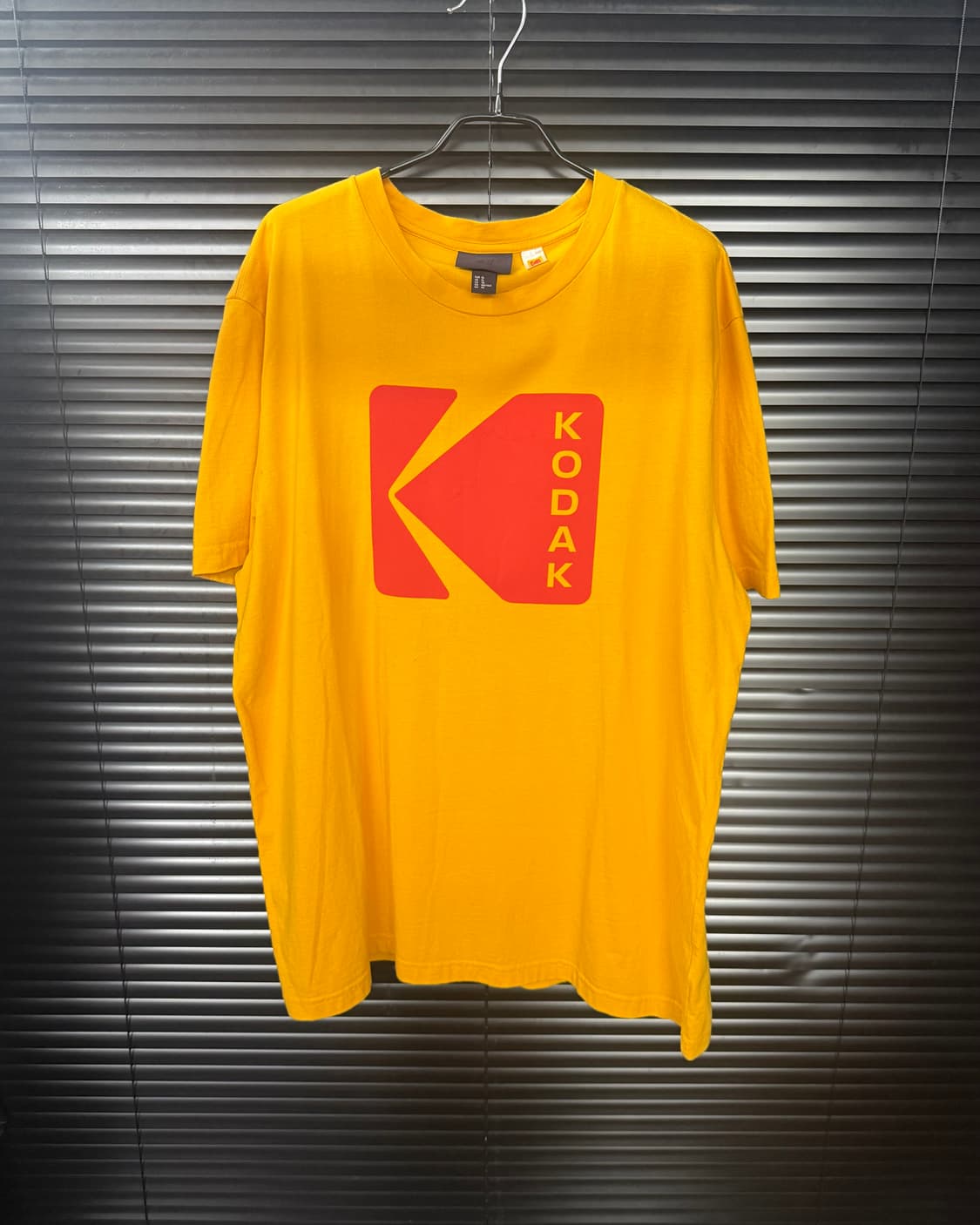 H&M KODAK 코닥 콜라보 옐로우 노랑색 반팔티 배색 XL 105 상품이미지1