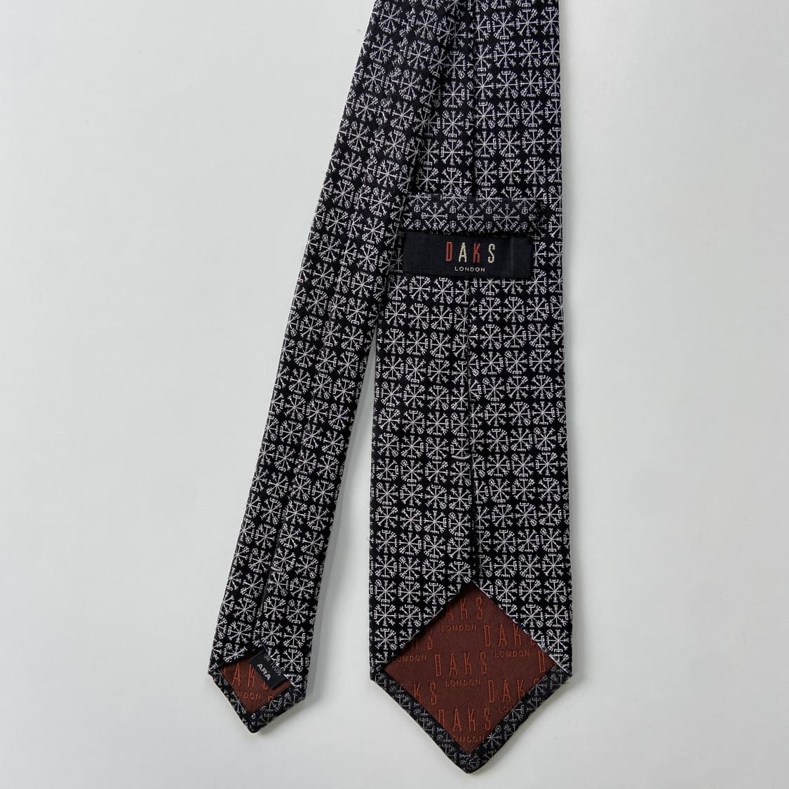 닥스 (DAKS) 명품 정품 넥타이 8.3cm 상품이미지2