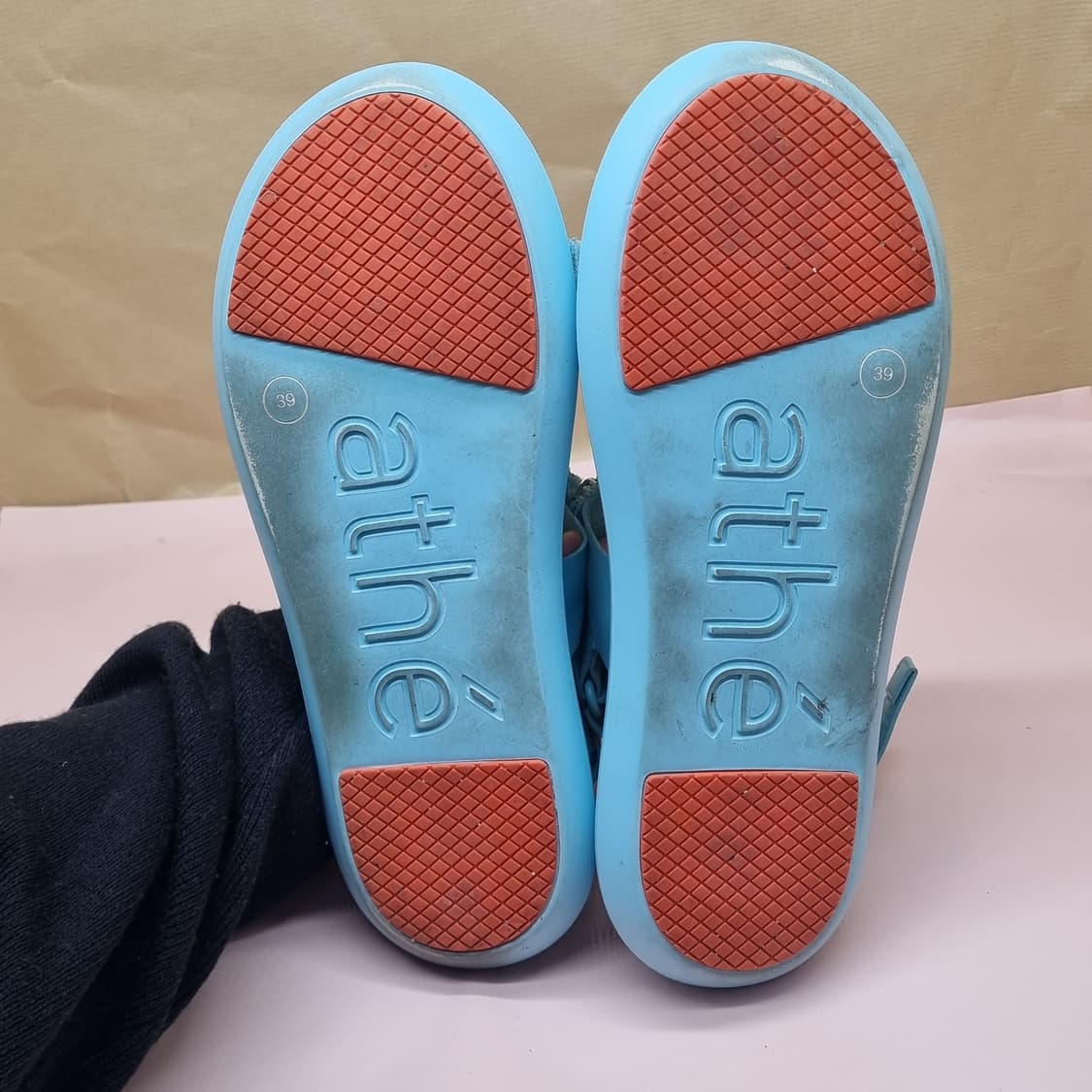 아떼 바네사브루노 러플 여성샌들250 상품이미지3