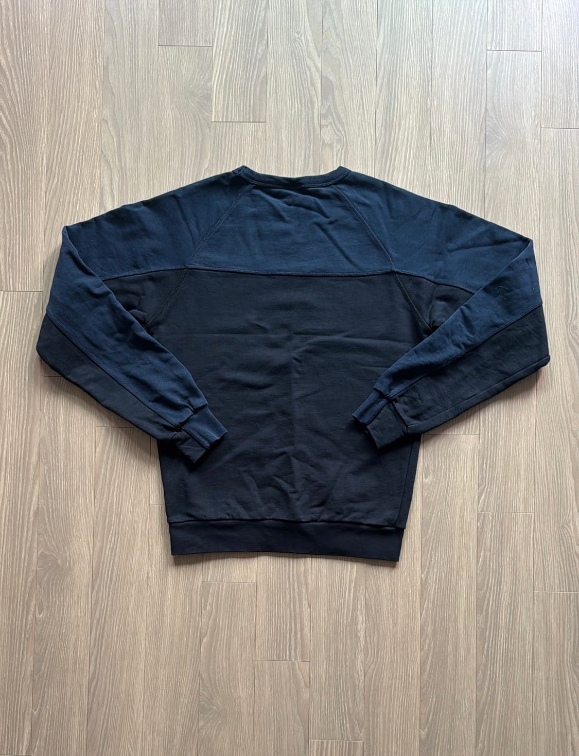 드리스반노튼 아카이브 스웻셔츠 상품이미지2