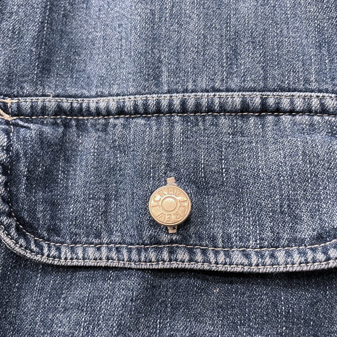 제이크루 데님 버튼 다운 포켓 셔츠 상품이미지5