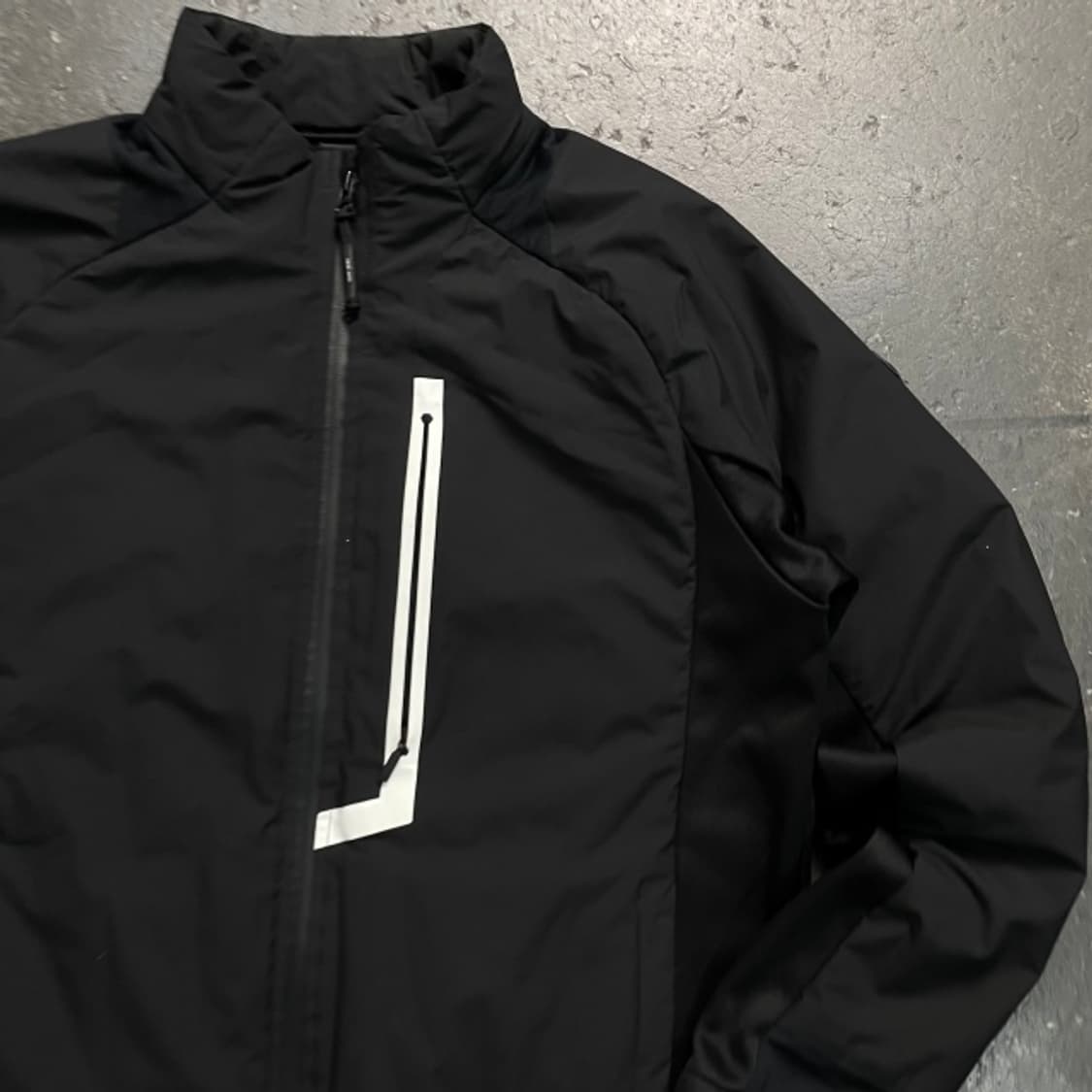 105 데상트 써모쉴드 신슐레이트 패딩 상품이미지2