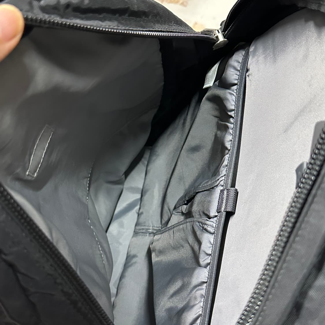 노페 보레알리스 블랙 백팩 27L 상품이미지5