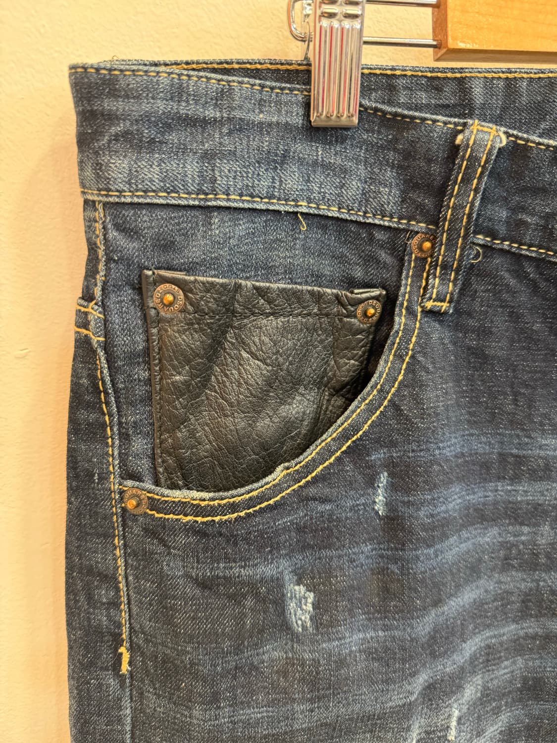 52 디스퀘어드 탱글스 레더패치 데님 청바지 36-38 상품이미지4