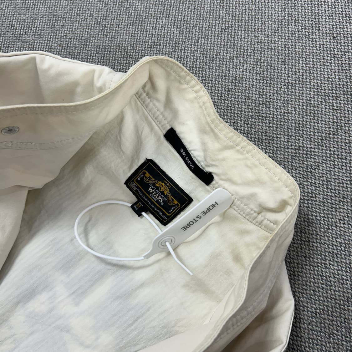 더블탭스 백로고 더티 페인팅 자켓(M) 상품이미지5