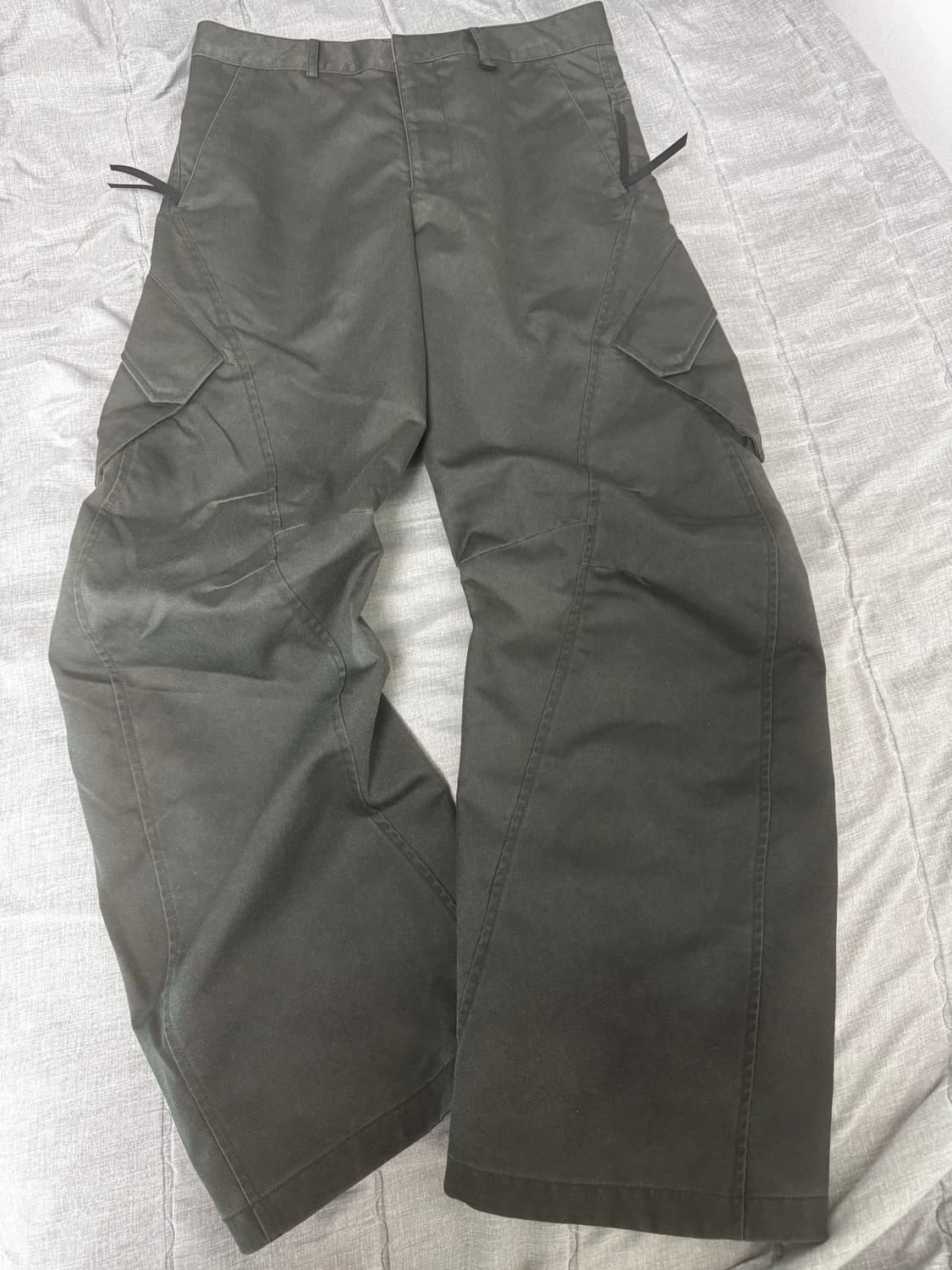 지용킴x코오롱 아웃포켓 3D 팬츠  상품이미지1