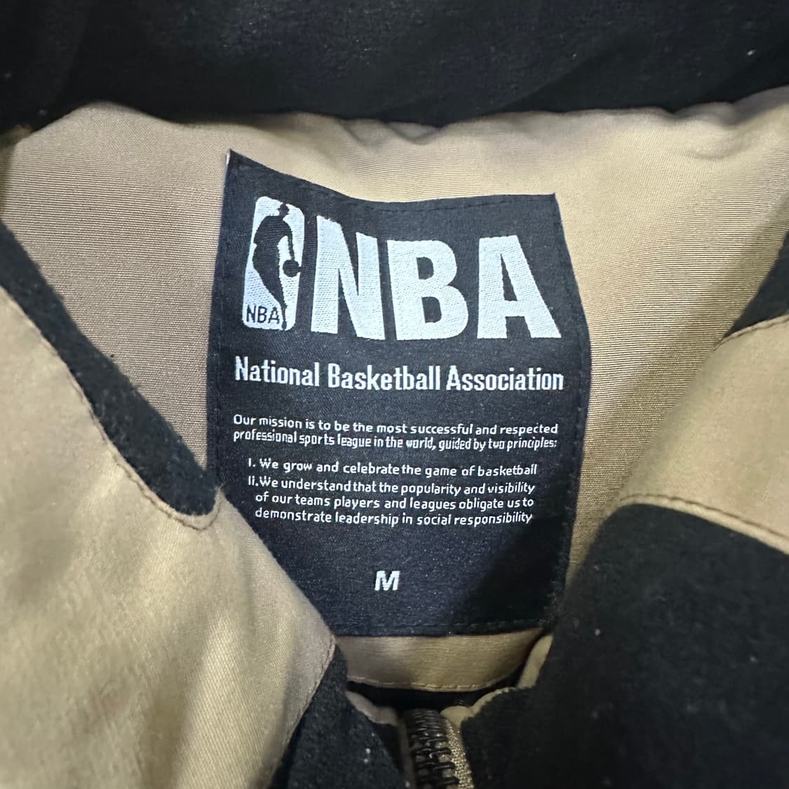 ✨ (바배) NBA 브라운 덕다운 조끼 패딩  상품이미지3