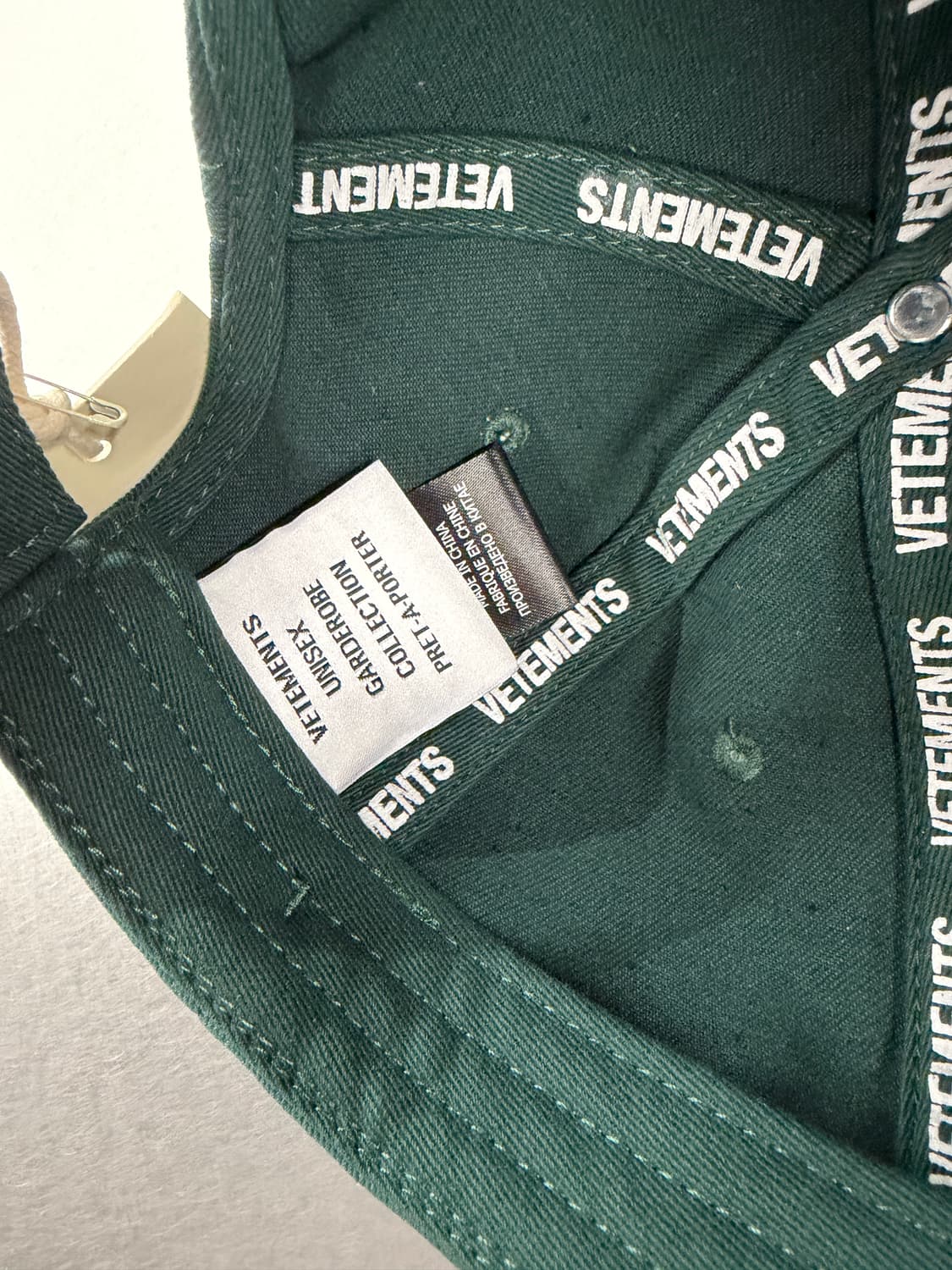 Vetements 베트멍 폴리자이 모자 상품이미지4