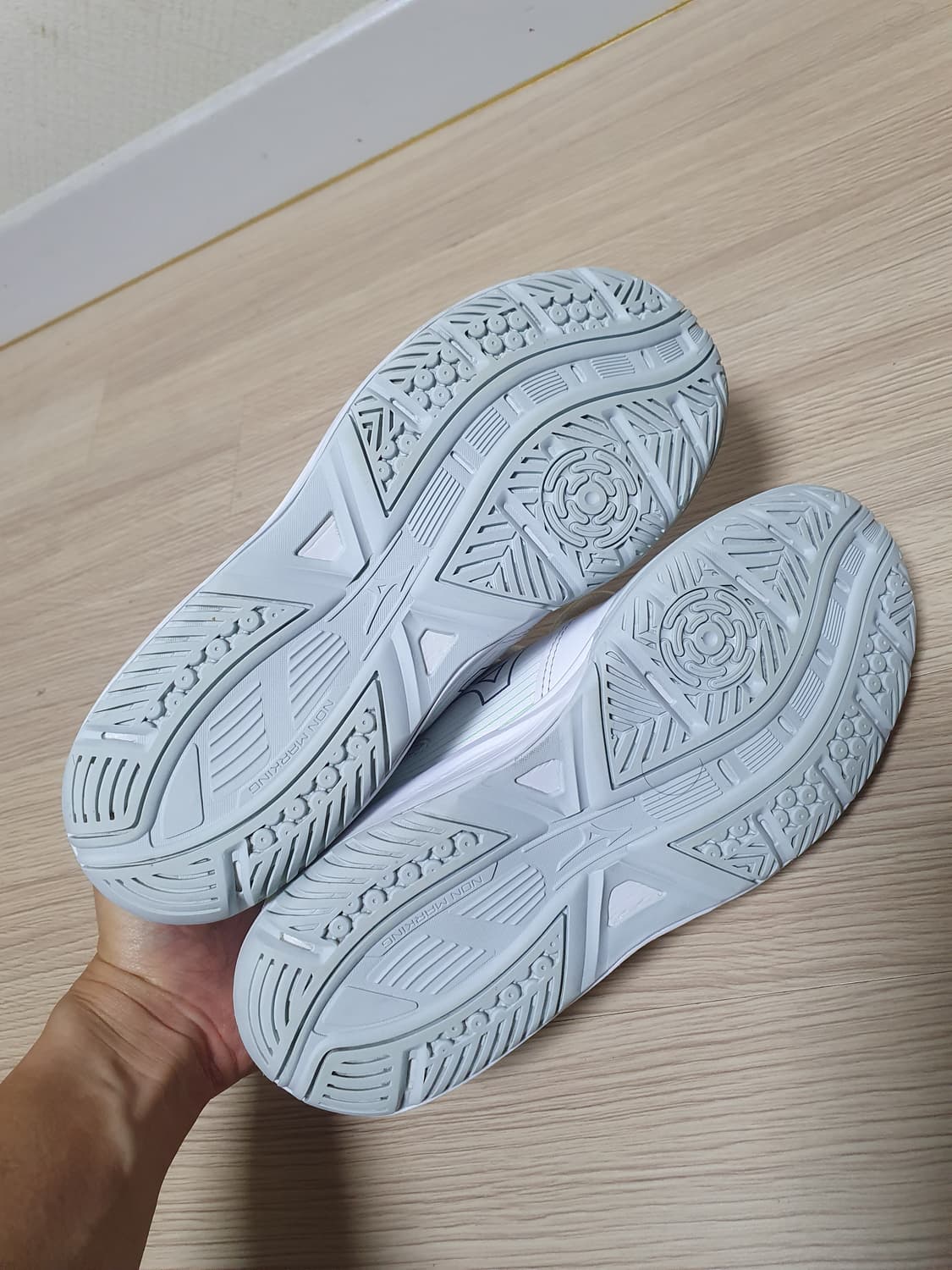 미즈노 사이클론스피드4 배드민턴화 및 체대입시화  240 상품이미지7