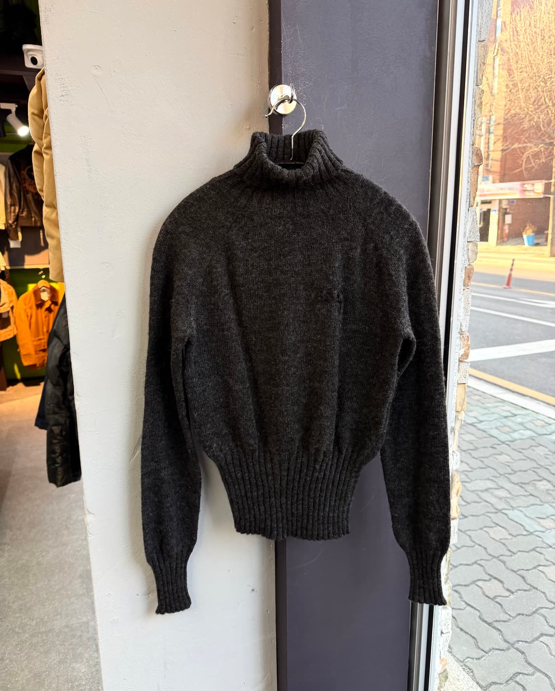 S/ 돌체앤가바나 자수로고 알파카 터틀넥 니트 상품이미지2