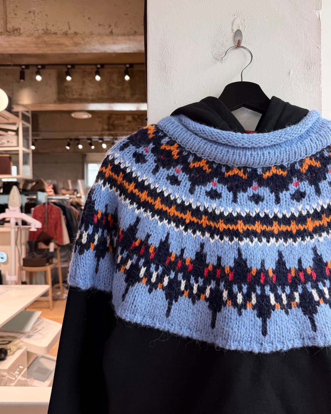 앤더슨벨 블랙 노르딕 니트 콤보 크롭 후드티 상품이미지4