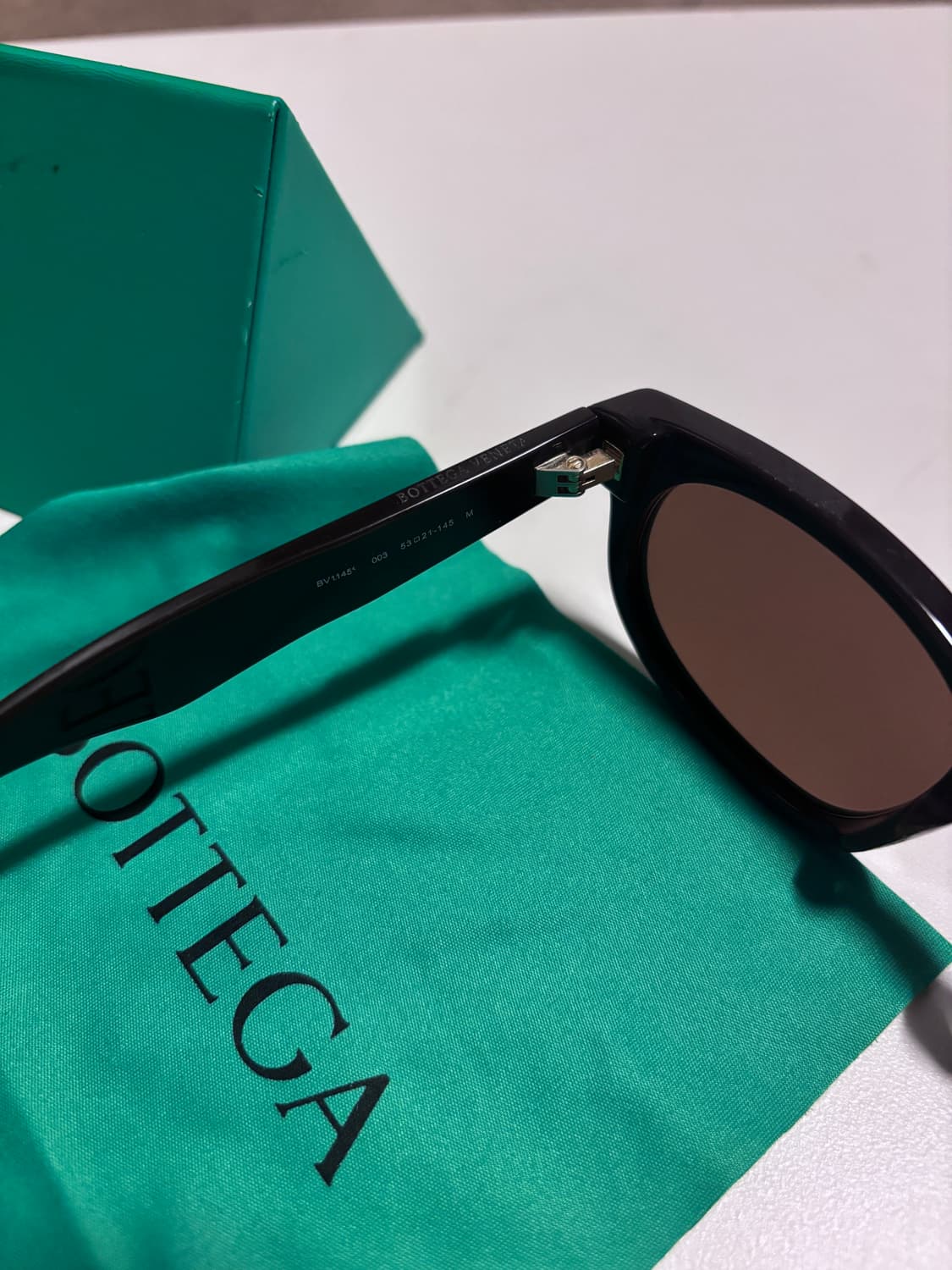 보테가 베네타 선글라스 상품이미지3