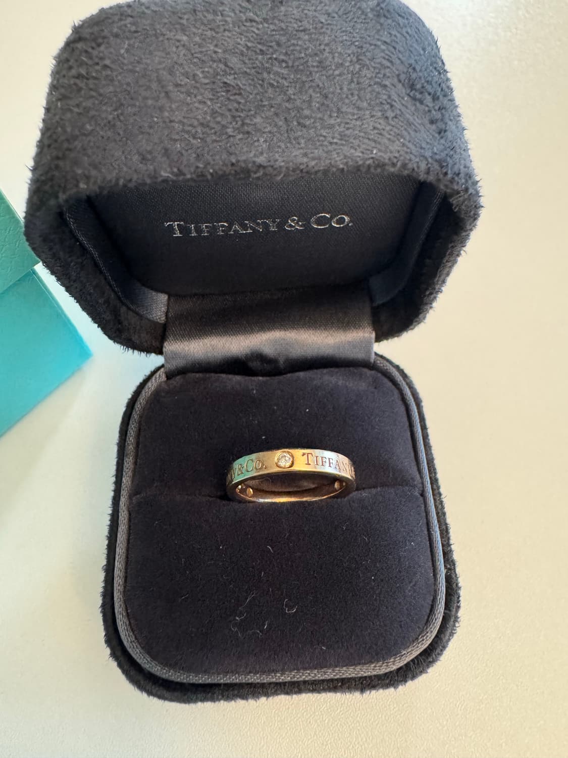 티파니앤코 T&Co 밴드링 3mm, 18k 로즈골드, 다이아몬드 세팅 상품이미지3