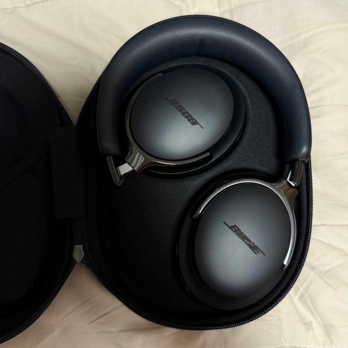 (새상품) 보스 QC울트라 2세대 블랙 헤드셋/오늘만45 상품이미지4