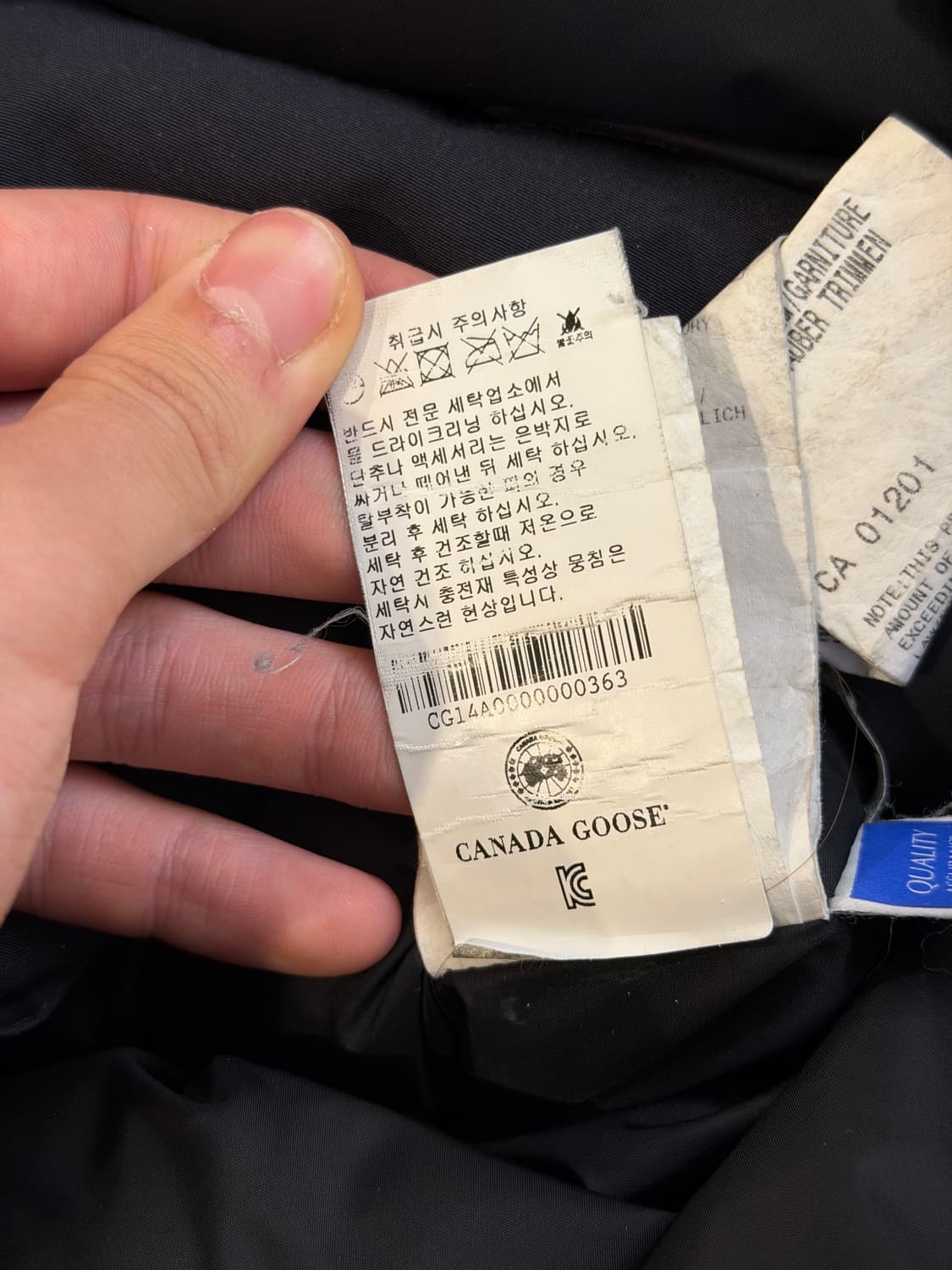 백화점판) 캐나다구스 샤토 제스퍼 다운 패딩 블랙 상품이미지6